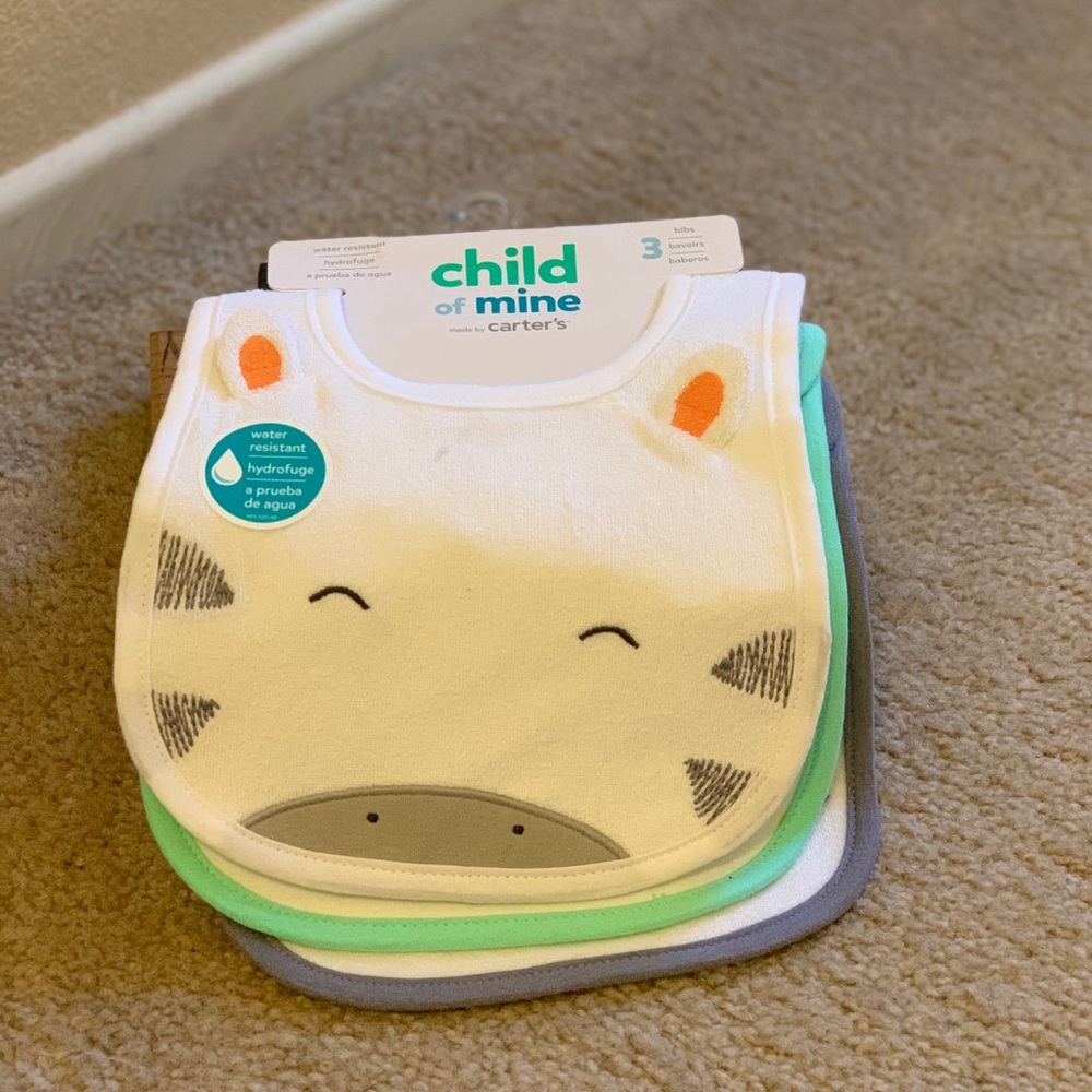 CHILD OF MINE bibs set